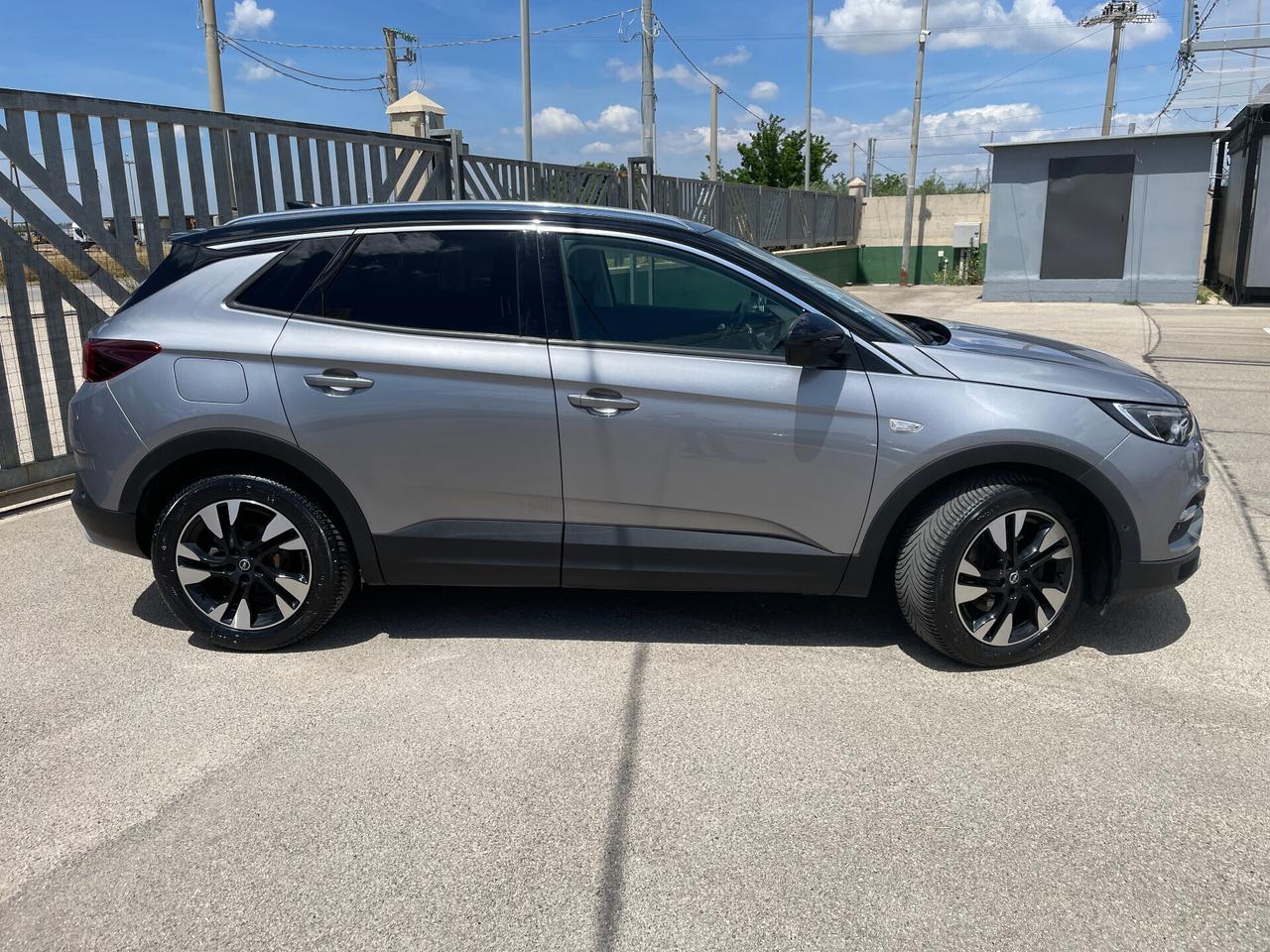 Opel Grandland X 1.5 diesel Ecotec 130CV aut. Elegance