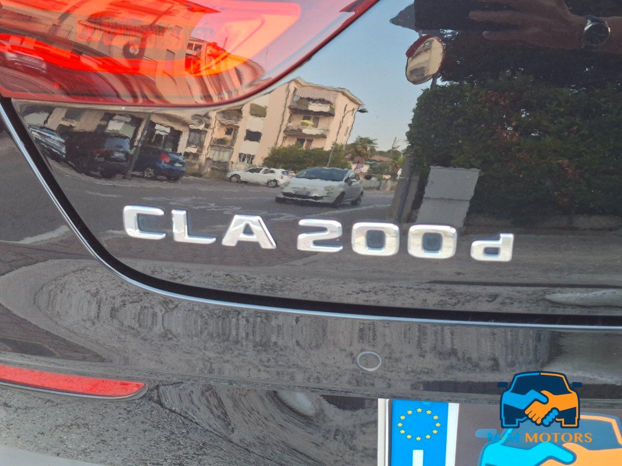 Mercedes CLA Shooting Brake 200 d Night edition auto