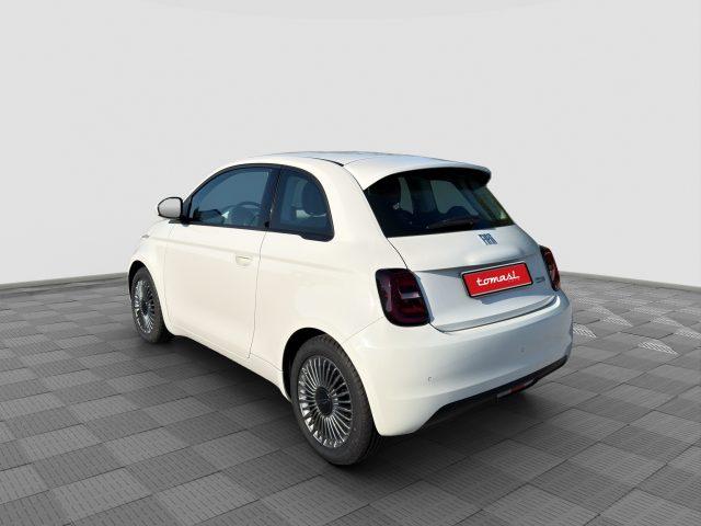 FIAT 500e 500 Icon + Berlina