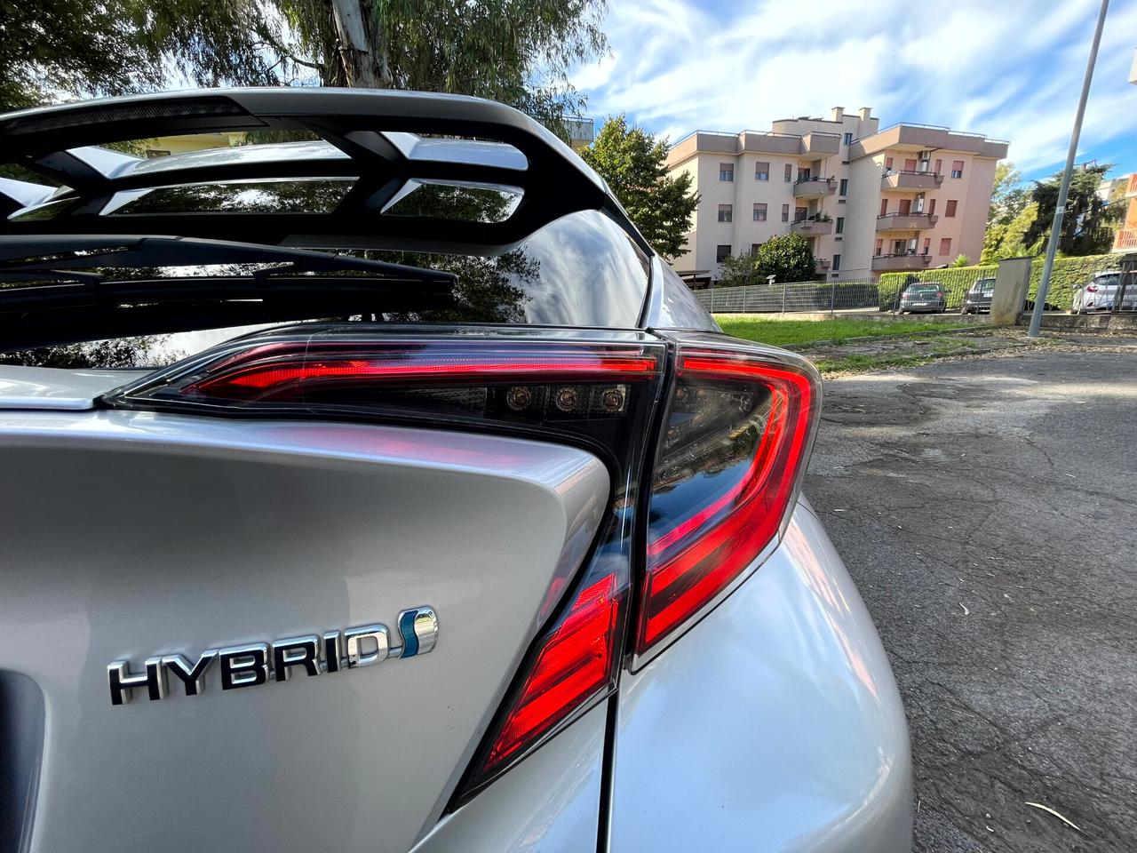 Toyota C-HR 1.8 Hybrid E-CVT Lounge UFFICIALE GARANZIA