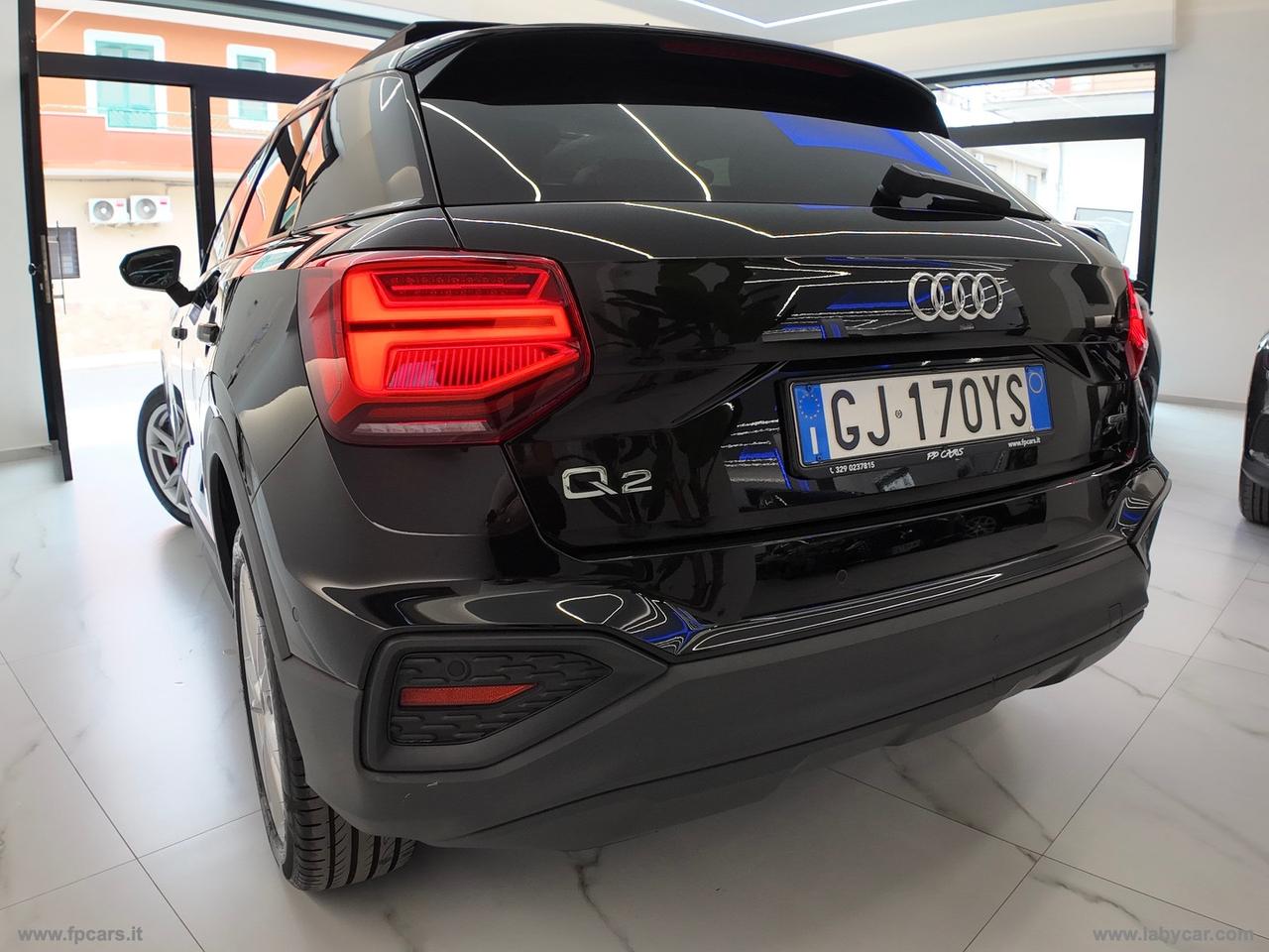 AUDI Q2 35 TDI quattro S tr. Identity Black
