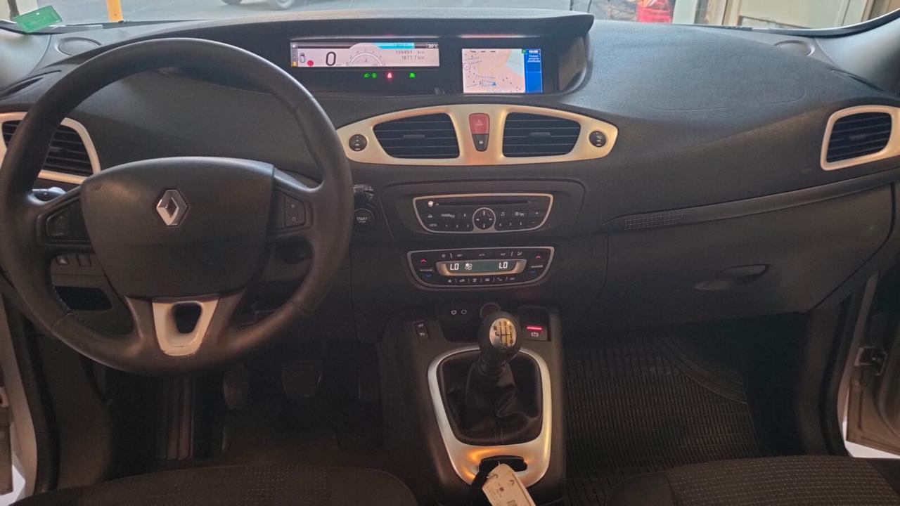 Renault Scenic Scénic X-Mod 1.5 dCi 110CV Dynamique