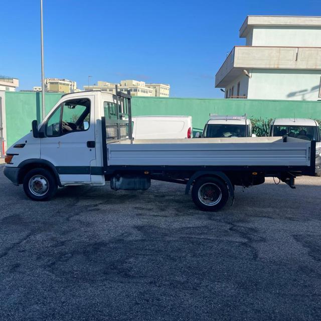 IVECO DAILY 35C11 CASSONE