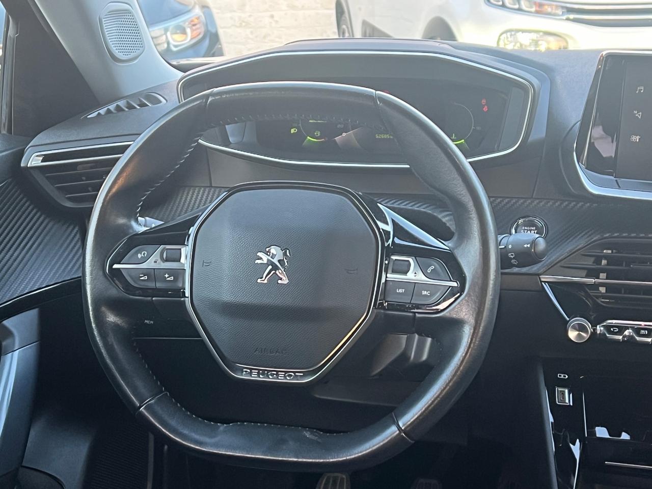 Peugeot 2008 PureTech 100 S&S Allure