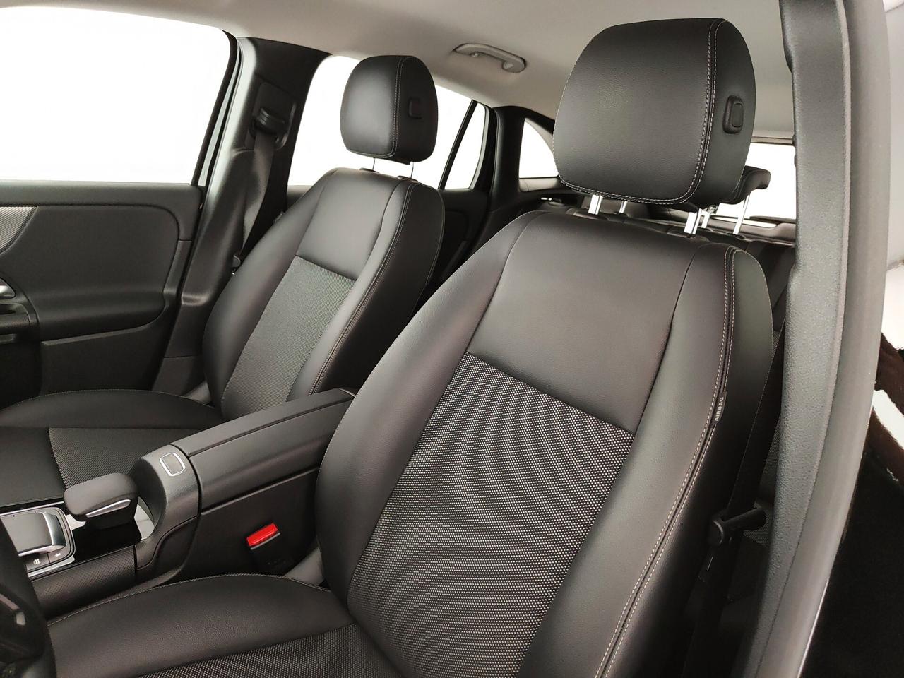 Mercedes-benz GLA 200 d Automatic Business