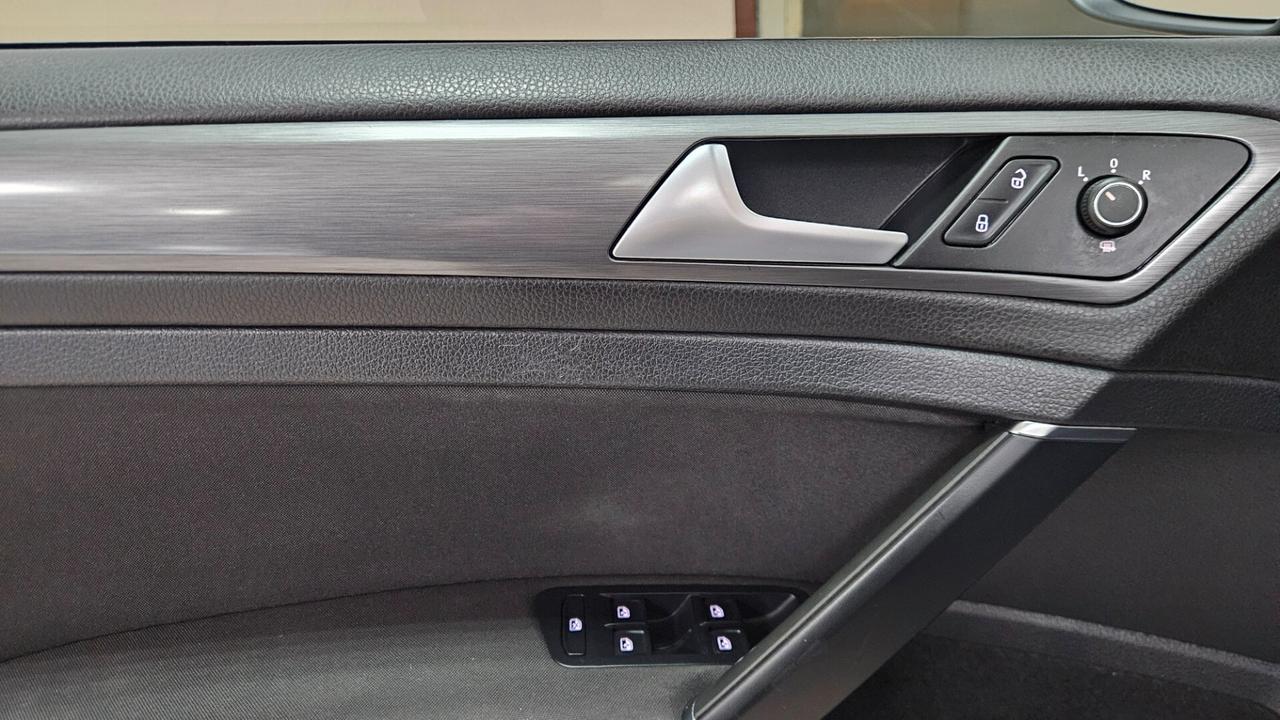 Volkswagen Golf 1.6 TDI 115 CV 5p. Executive BlueMotion Technology