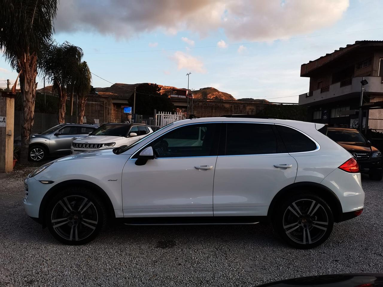 Porsche Cayenne 3.0 Diesel TETTO 2013