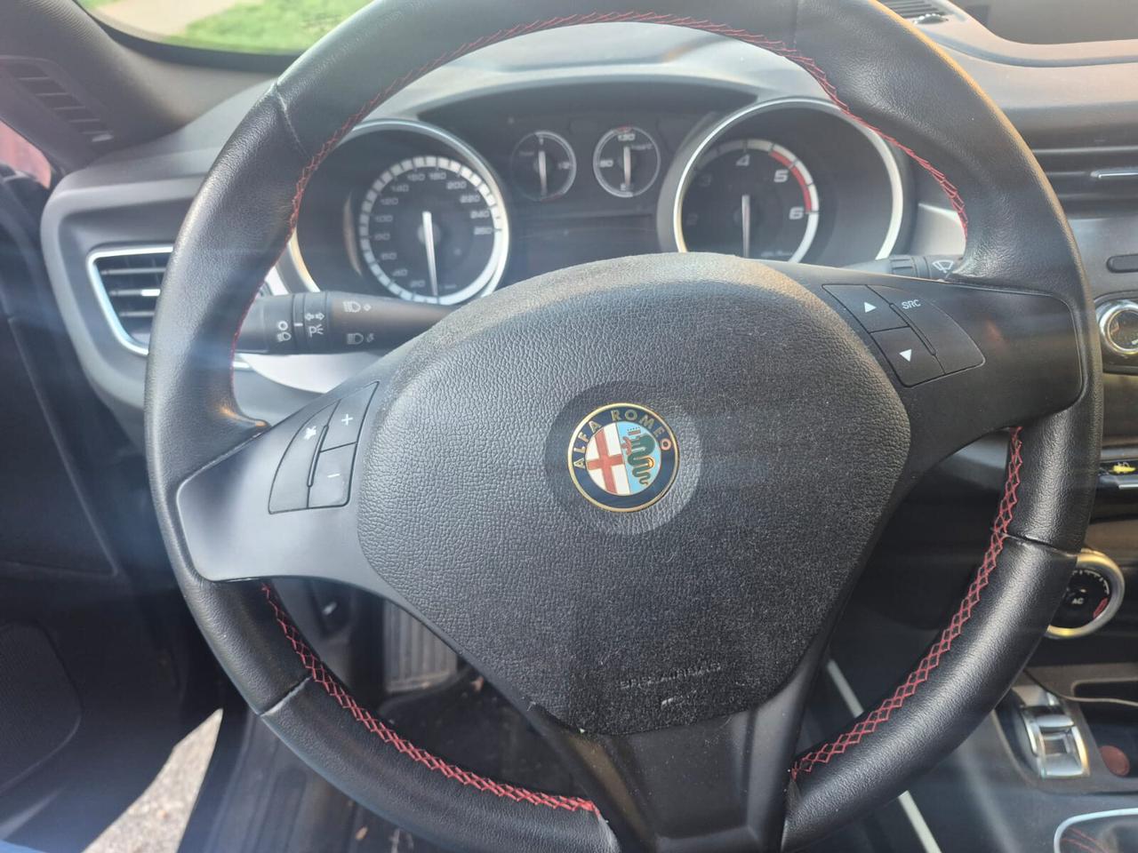 Alfa Romeo Giulietta 1.6 105 CV Veloce