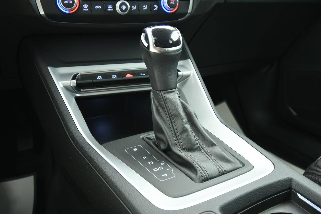 AUDI Q3 35 2.0 tdi S line edition s-tronic CAMERA+ACC+APP CONNECT