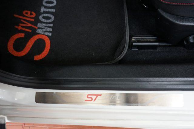 FORD Focus 1.5 EcoBlue 120 CV automatico 5p. ST-Line Co-Pilot