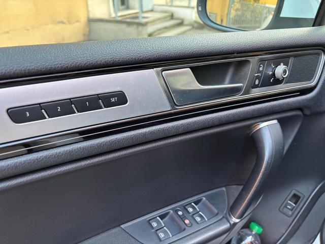 VOLKSWAGEN Touareg 3.0 TDI 204 CV tiptronic BlueMotion Techn. Executi