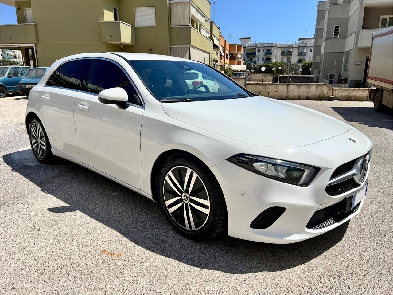 Mercedes-benz A 180 A 180 d Automatic Sport