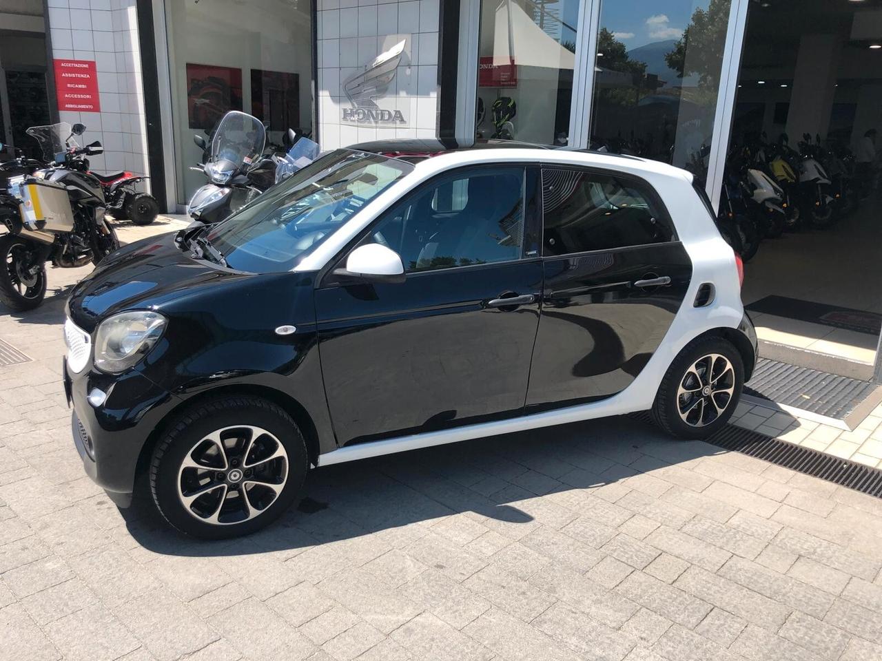 Smart ForFour 70 1.0 Passion