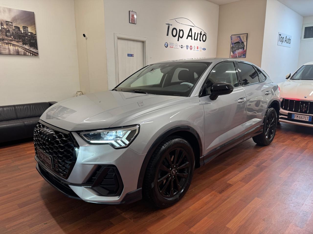 AUDI Q3 SPB 35 TDI S TRONIC IDENTITY BLACK - MY21