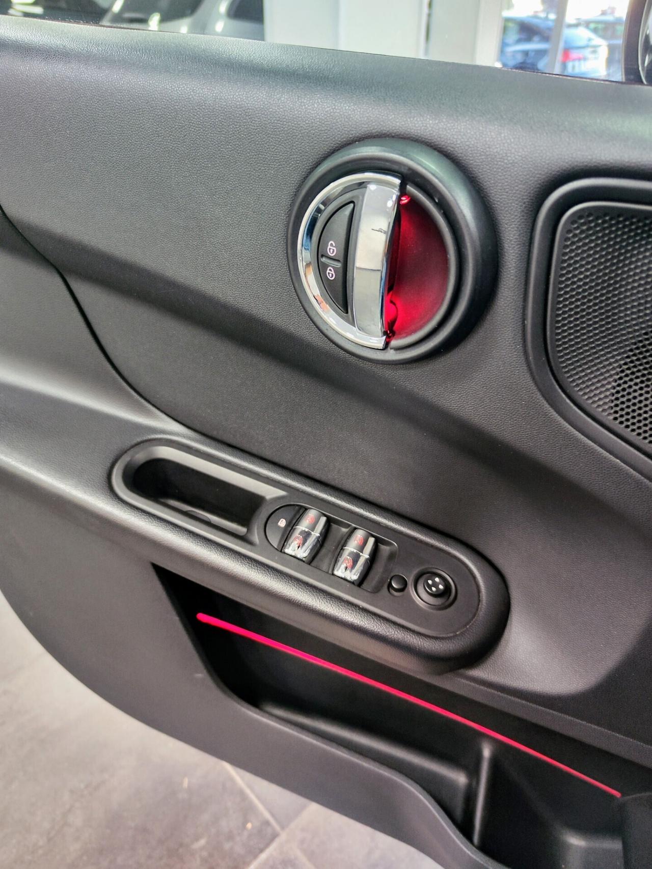 Mini Cooper D Countryman 2.0 150cv Automatica Led