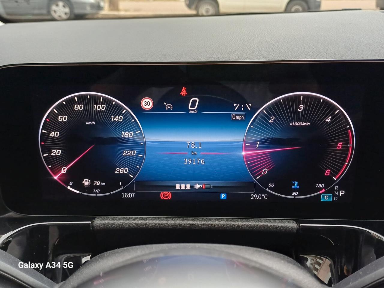 Mercedes-benz B 180 B 180 d Automatic Progressive Advanced