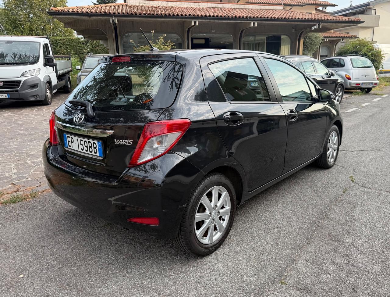Toyota Yaris 1.3 5 porte Active CVT Stop & Start