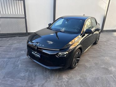 Lancia Ypsilon Hybrid e-DCT Edizione Cassina