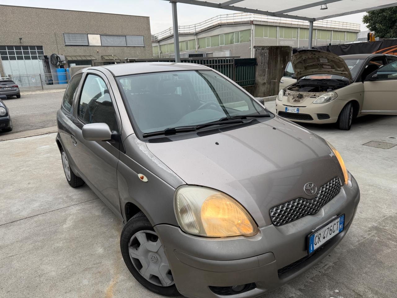 Toyota Yaris 1.3i benzina euro4