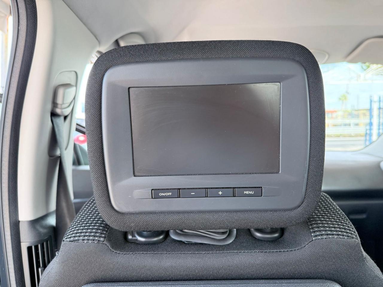 Peugeot 5008 1.6 HDi 112CV cambio robotizzato Tecno