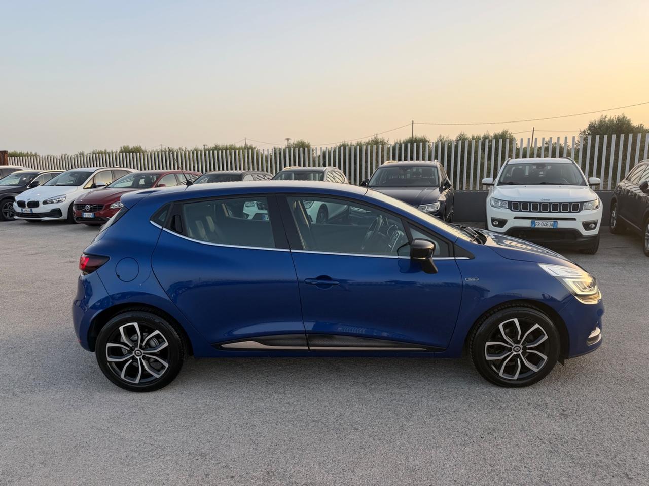 RENAULT CLIO 0.9 TCe 90 CV DUEL FUL LED PELLE MY18
