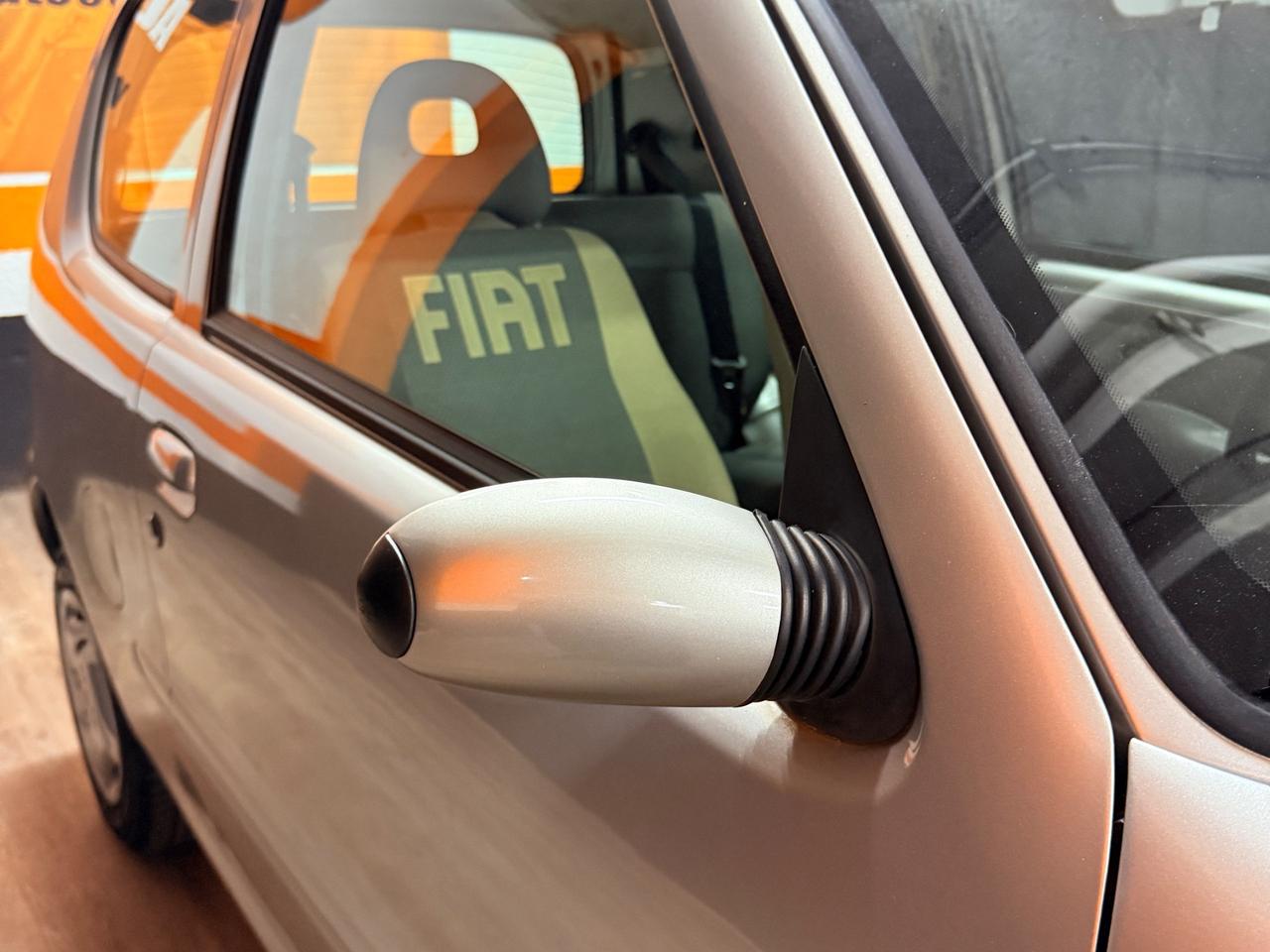 STUPENDA FIAT 600 CON SOLI 65.702 KM