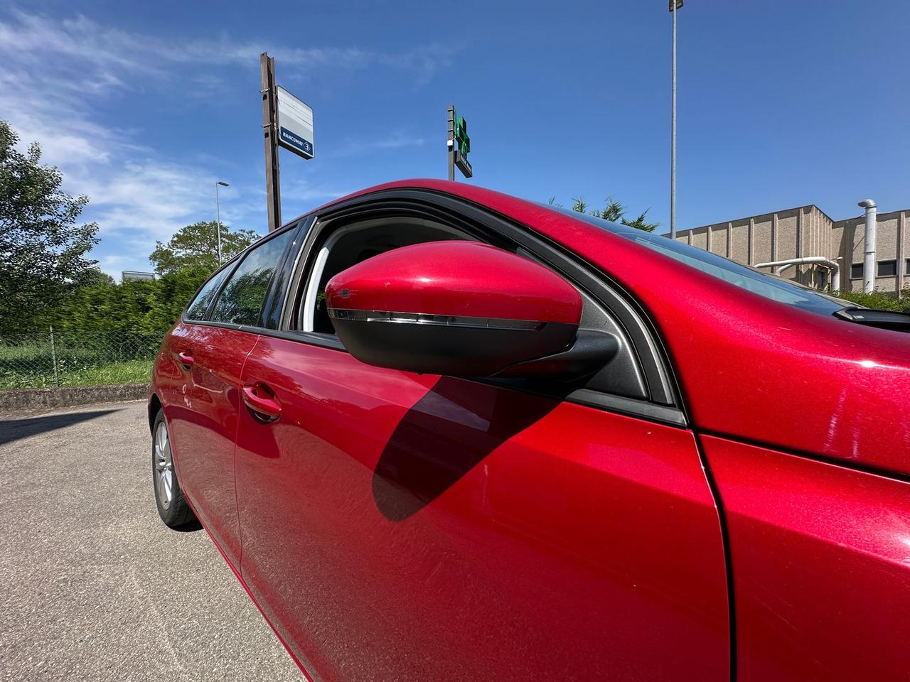 Peugeot 308 1.6 Blue HDI 100 Business