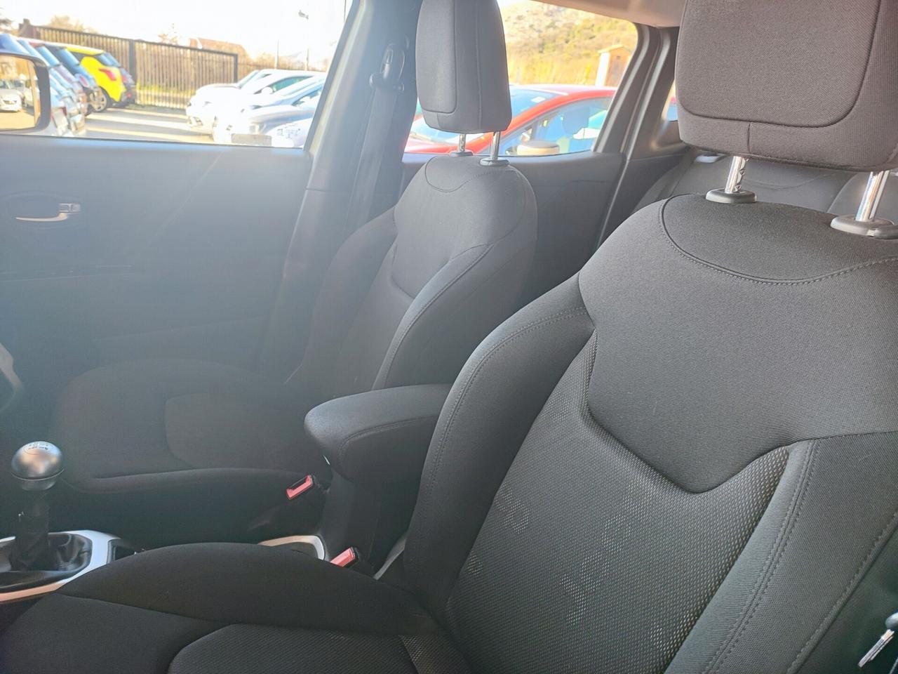 Jeep Renegade 1.6 E-TorQ EVO Longitude