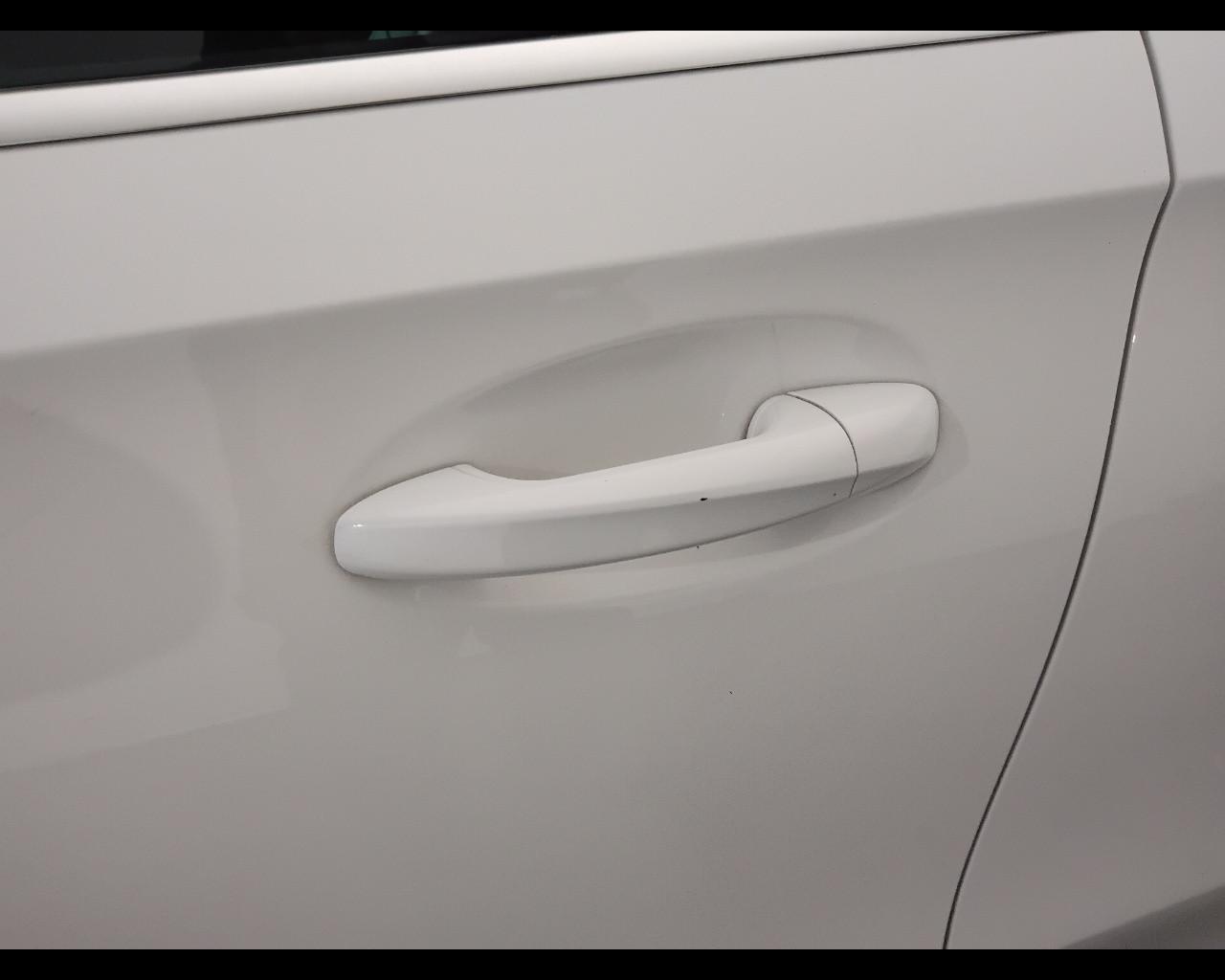 Mercedes-Benz Classe A - W177 2023 - A 180 d Advanced auto