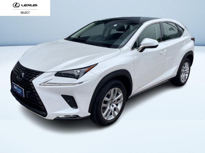 Lexus NX 300H 2.5 PREMIUM 4WD CVT