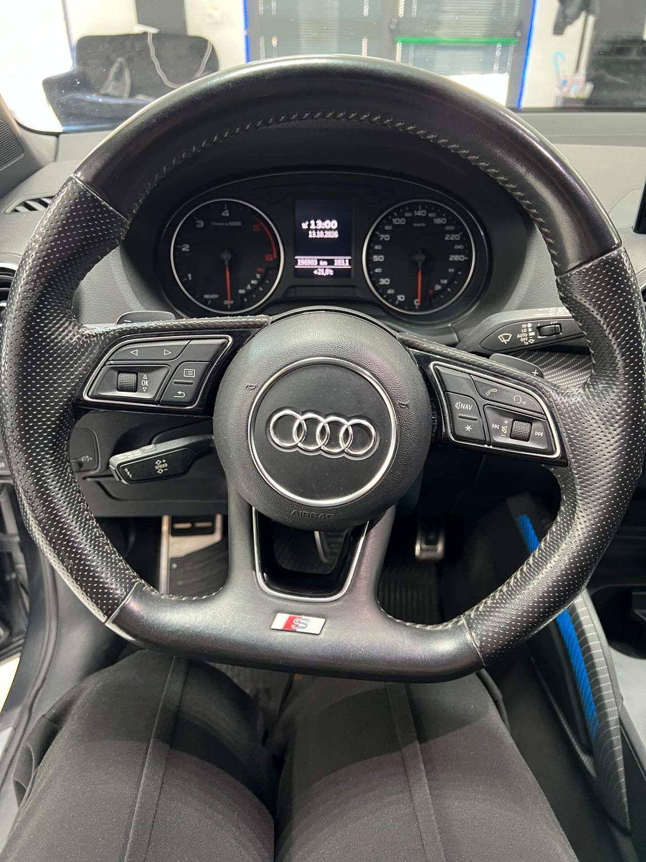 Audi Q2 2.0 TDI quattro S tronic Business