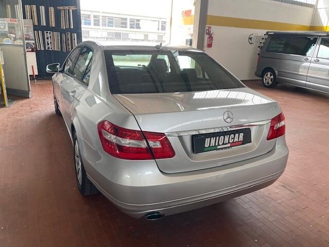 Mercedes-benz E 200 CGI BlueEFFICIENCY Elegance