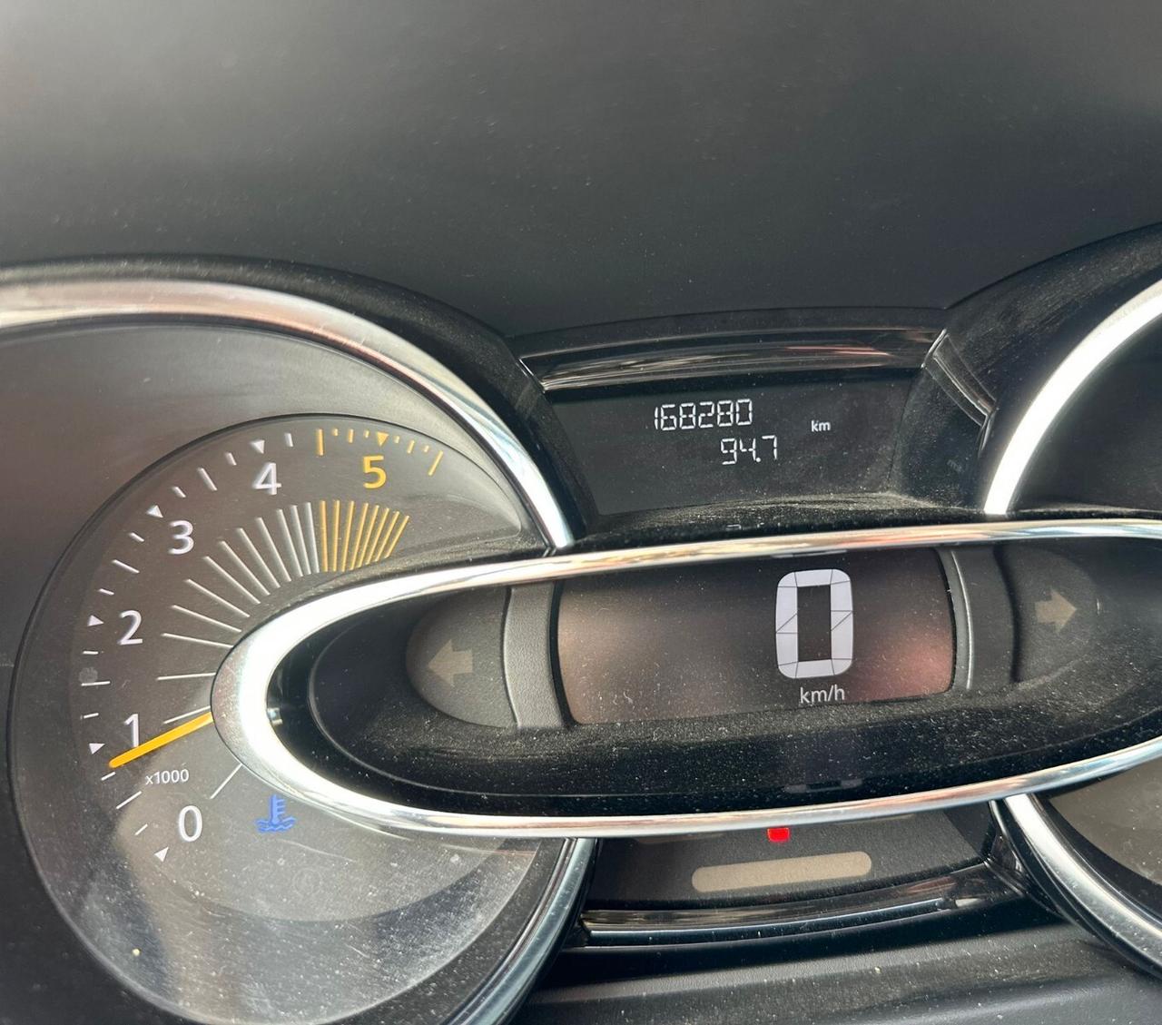 Renault Clio 1.5 dCi 8V 75CV 5 porte Live sinistrata incidentata