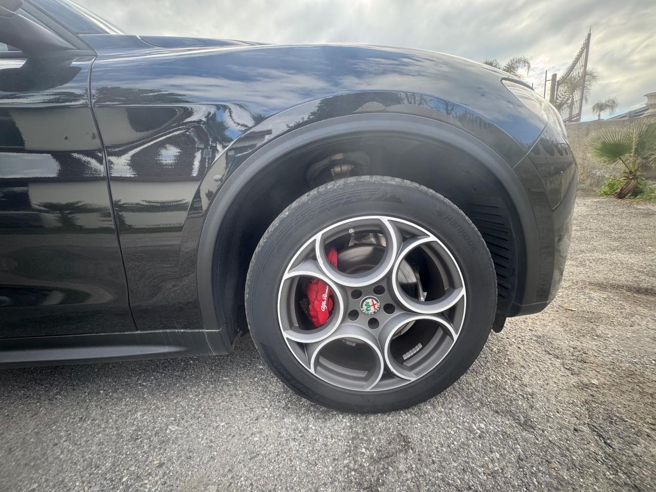Alfa Romeo Stelvio 2.2 Turbodiesel 210 CV AT8 Q4 Super