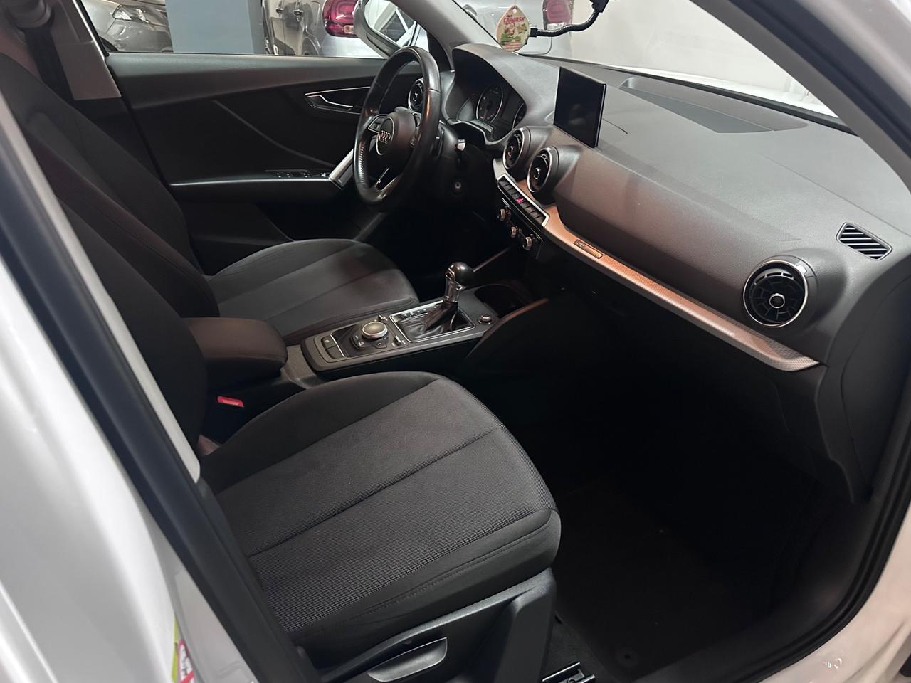 Audi Q2 35 TDI S tronic Business Design