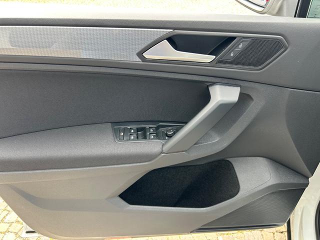 VOLKSWAGEN Tiguan 2.0 TDI 150 CV SCR DSG Life