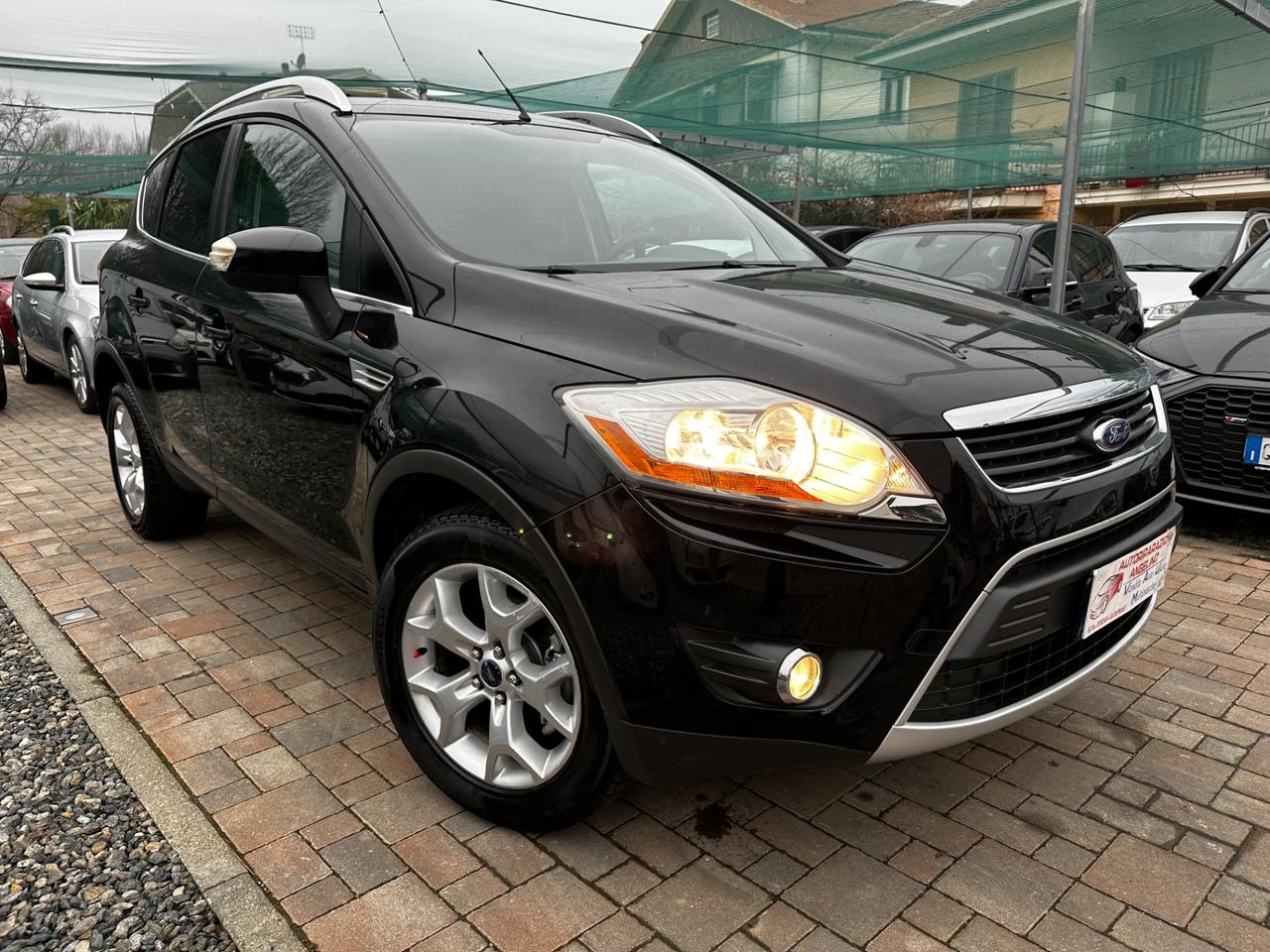 Ford Kuga 2.0 TDCi 136 CV 4WD Titanium DPF