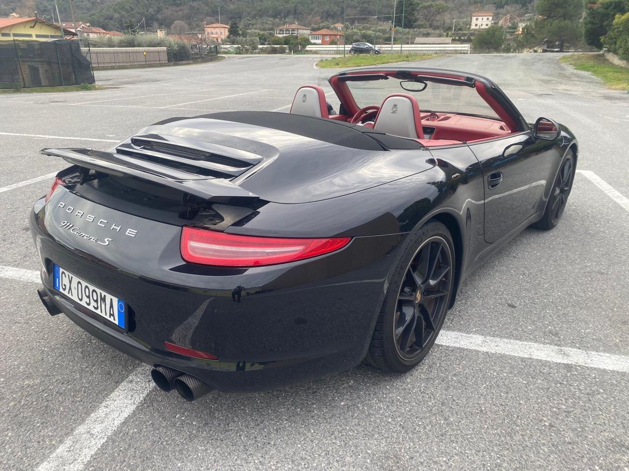 Porsche 911 3.8 Carrera S Coupé