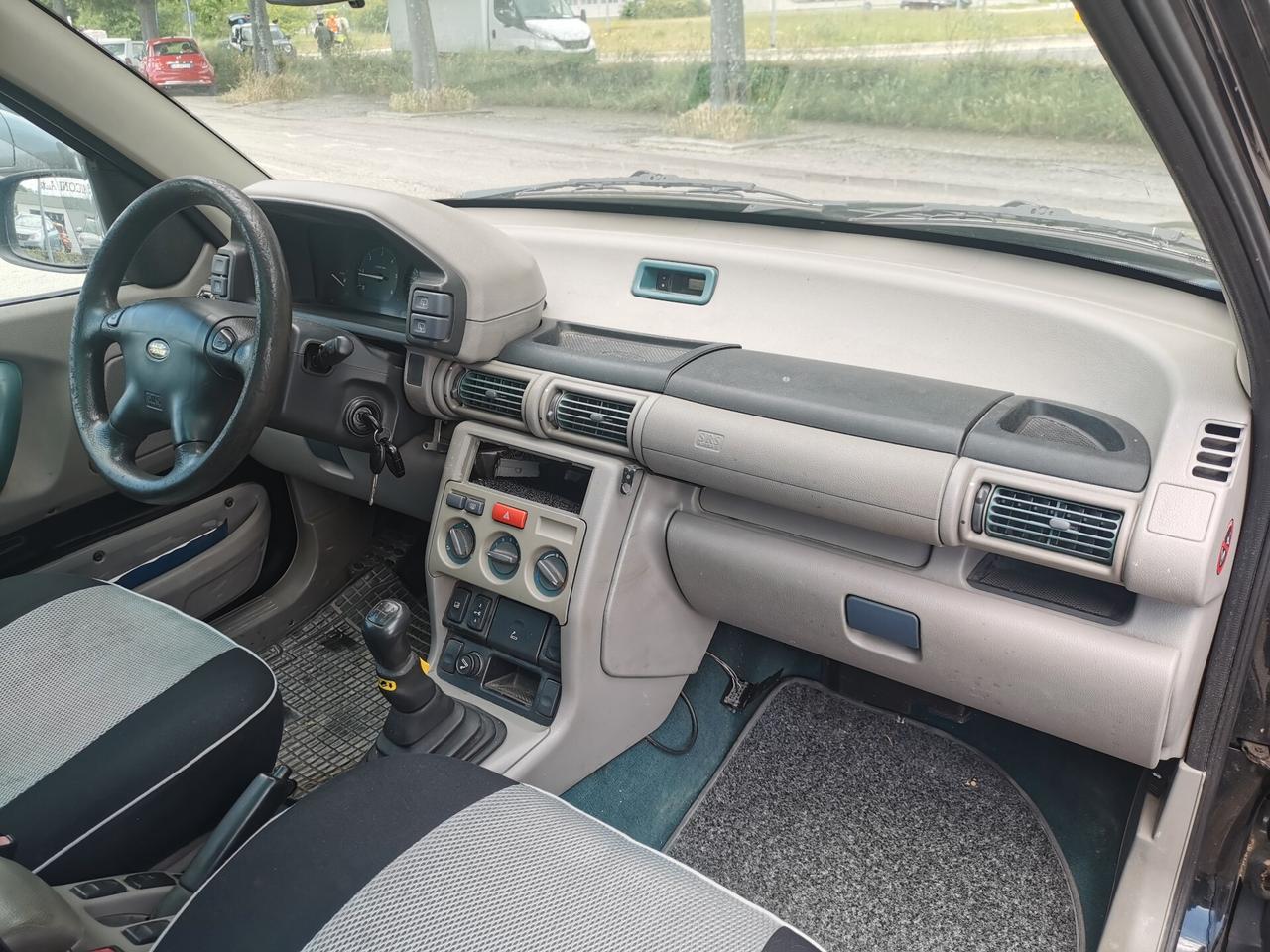 Land Rover Freelander 2.0 td4 GANCIO TRAINO