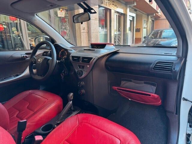 Toyota iQ 1.0 Sol - Cambio Automatico