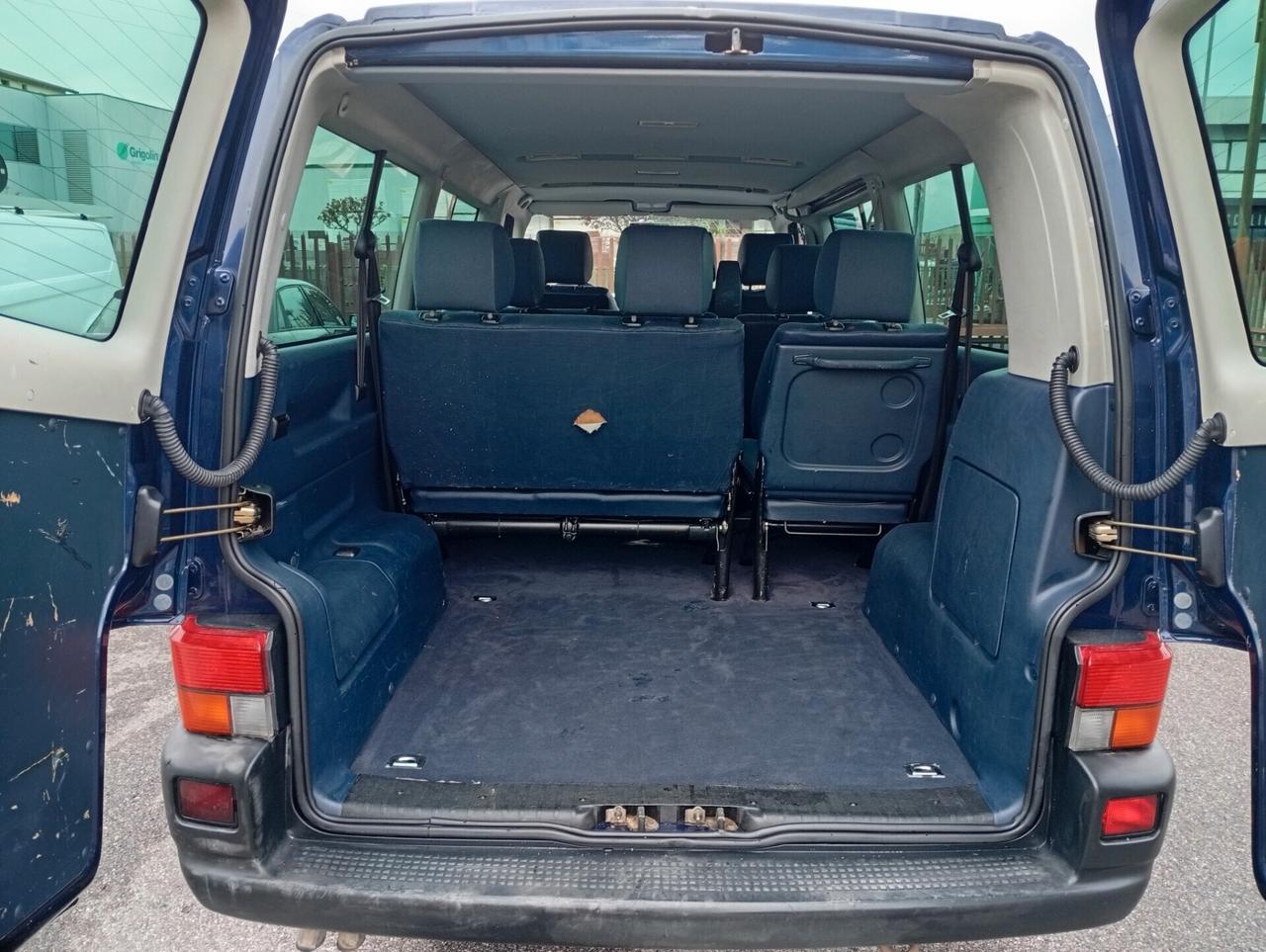 Volkswagen Caravelle/Multivan Multivan 2.5 TDI/102CV