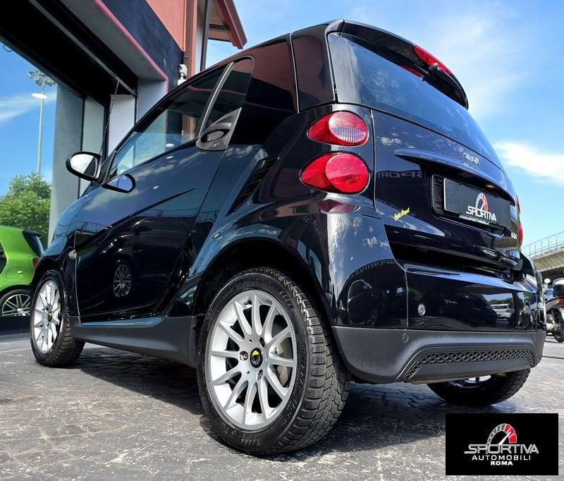 smart fortwo ANDROID AUTO 58000KM BLACK UNIPRO! fortwo 1000 52 kW MHD