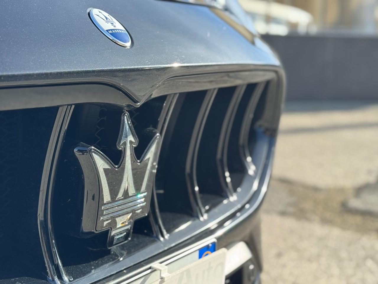 MASERATI GRECALE 2.0 MHEW 330 CV MODENA IVA ESPOSTA TETTO
