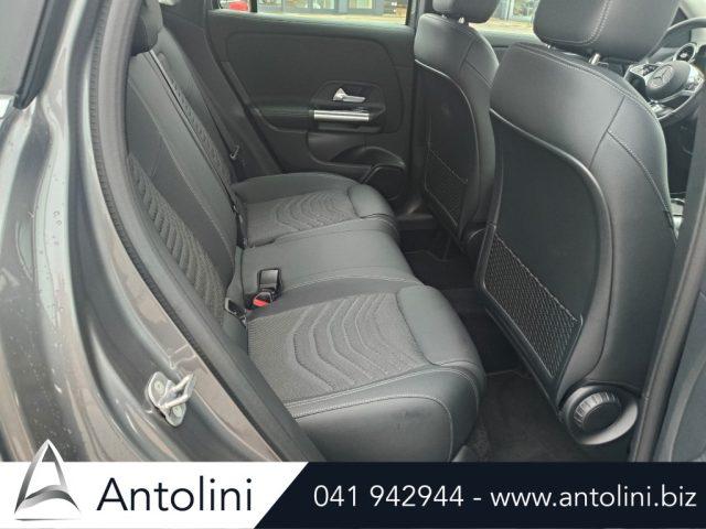 MERCEDES-BENZ GLA 180 Automatic Advanced Plus "SOLO 8.332 KM"