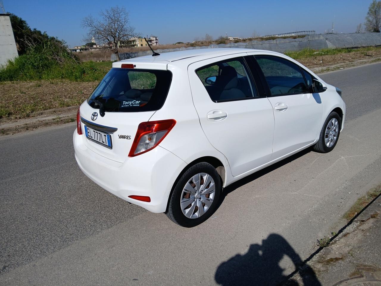 Toyota Yaris 1.0 5 porte 1 proprietario NuovissimA