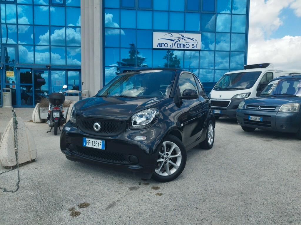 Smart ForTwo 70 1.0 twinamic