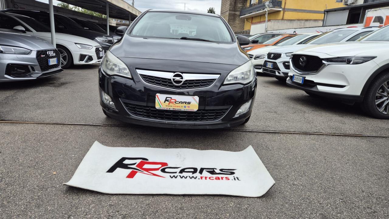 Opel Astra 1.6 T 16V 5 porte Cosmo