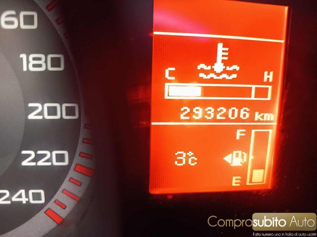 MITSUBISHI Outlander 2.0 DI-D Invite DPF