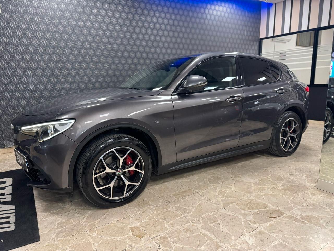 Alfa Romeo Stelvio 2.2 Turbodiesel 210 CV AT8 Q4