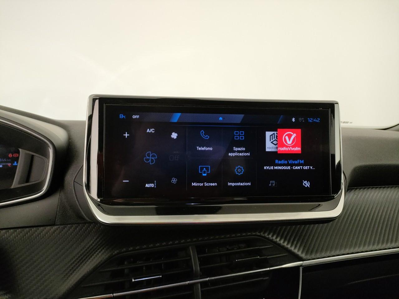 PEUGEOT 2008 1.2 hybrid Allure 145cv e-dcs6